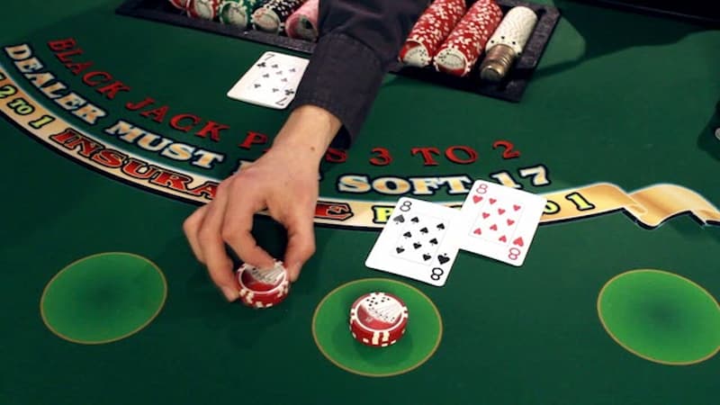 Cách thắng blackjack Cách thắng Blackjack thông qua việc nằm lòng luật chơi